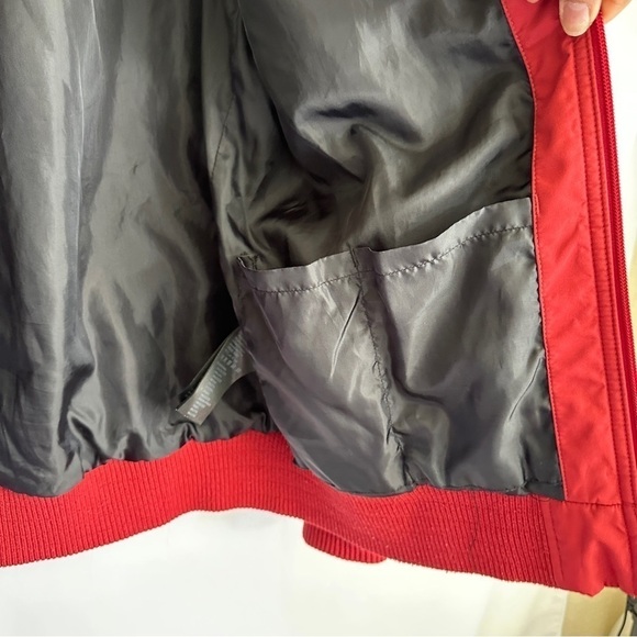 Baubax Men’s Water Resistant Bomber Travel Jacket in Red With A Hood sz M - Picture 10 of 16